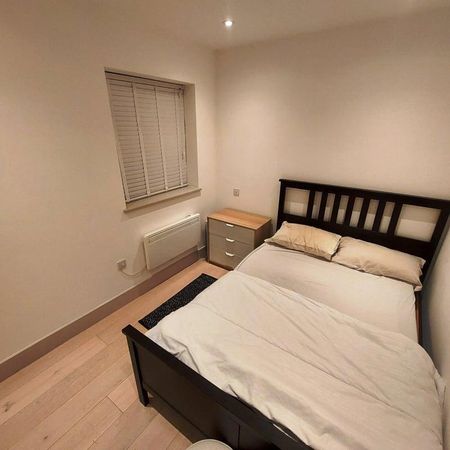Ground floor flat to rent - Photo 4