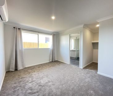 Conveniently Located Family Home - So Close to Everything - Photo 6