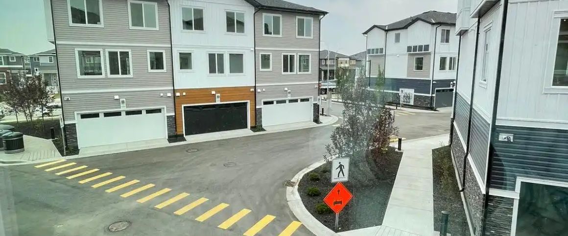 **Cornerstone NE | Available November 1, 2026** — 4 Bedrooms Townhouse - Photo 1