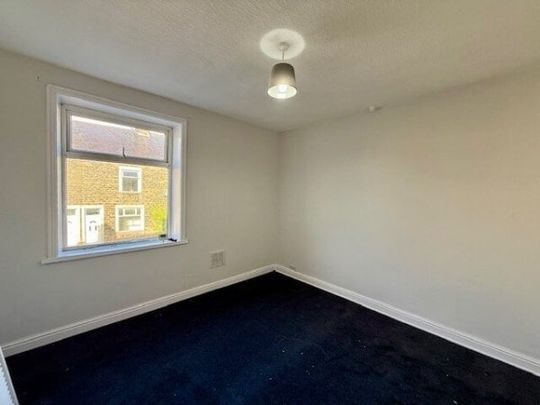 Oak Street, Colne, BB8 - Photo 1