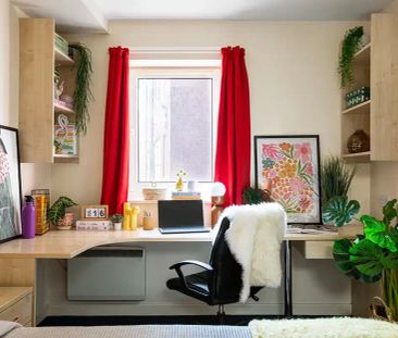 Extra Large High Double Ensuite - Photo 5