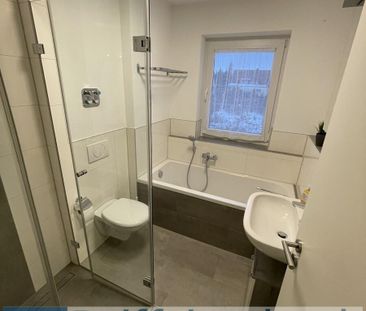 Wie neu! 2-Zimmer-Oberg.-mit Einbauküche und Tiefgarage - Photo 5