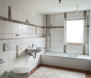 NEHREN: Charmante Doppelhaushälfte in begehrter Wohnlage - Photo 5