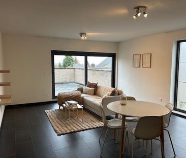 Gelijkvloers appartement met terras - Photo 1