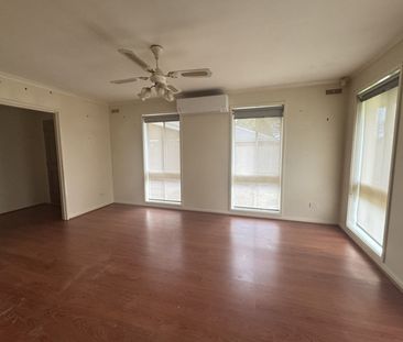 Beautiful Three Bedroom House - Photo 1