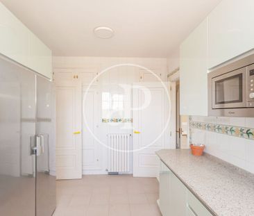 Luxury Villa for rent in Pozuelo de Alarcón, Spain - Photo 3
