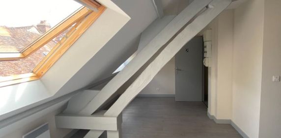 Location Appartement 1 pièce 15m² - Photo 2
