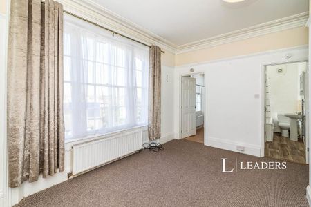 1 bedroom flat to rent - Photo 5