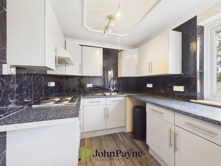 Woodlands Road, Binley Woods, Coventry, Warwickshire, CV3 2JL - Photo 5