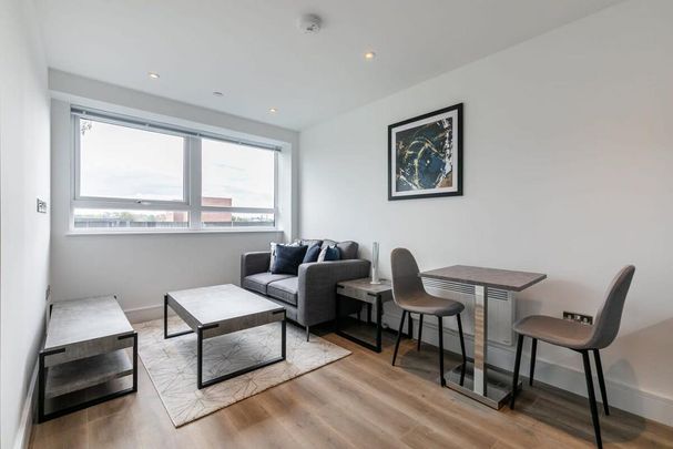 1 bedroom serviced apartment to rent - Photo 1
