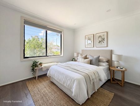 160 Maxwells Avenue, Sadleir NSW 2168 - House For Rent | Domain - Photo 3