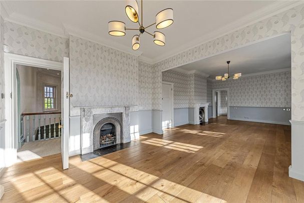 9 bedroom detached house to rent - Photo 1