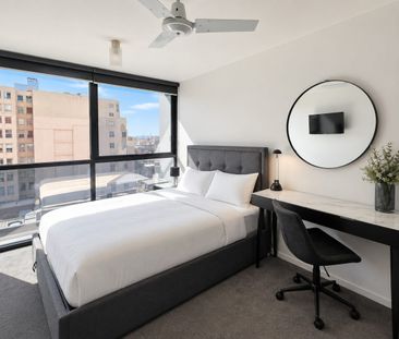 Fully Furnished Studio in the Heart of Melbourne CBD - Photo 1
