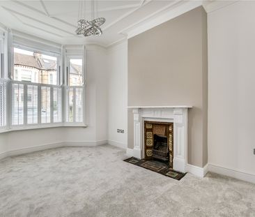 Chestnut Grove, Balham, SW12, London - Photo 1