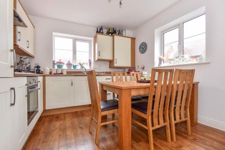 2 bedroom apartment to rent - Photo 5