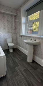 Cheriton Road, Folkestone, CT20 - Photo 3