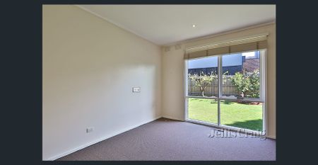Spacious 4 Bedroom Home in Great Location - Photo 3