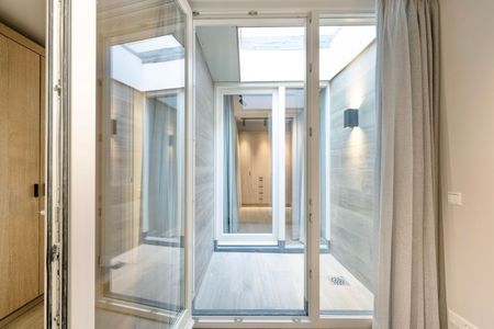 Appartement te huur: Bloemstraat 13-B 1016 KV Amsterdam - Photo 2