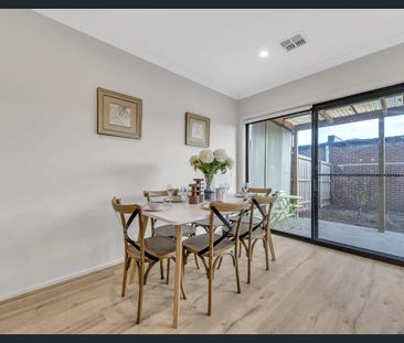 A Well kept family home for rent in Tarneit - Photo 3