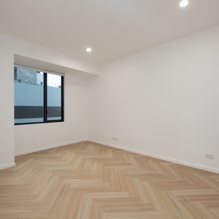 908/80 Clarendon Street, Southbank - Photo 1