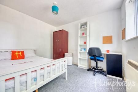 Goudhurst Close - Photo 2