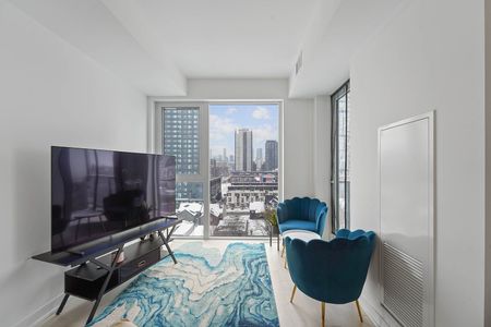 For Lease - 5 Defries Street Unit# 821, Toronto, Ontario - Photo 2