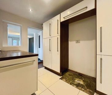 4 bedroom terraced house to rent - Photo 3