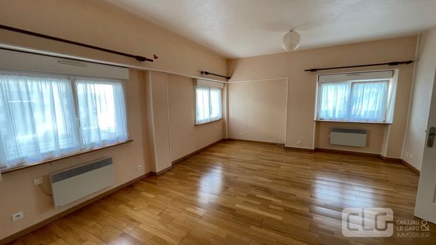 Location Appartement 3 pièces 81m² - Photo 1