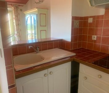 Location Appartement 1 pièce 30m² PIERREFEU DU VAR 83390 - Photo 5