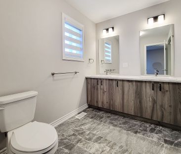 For Lease - 9 Mann Trail, Welland, Ontario - Photo 6