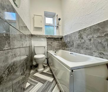 3 bedroom terraced house to rent - Photo 6
