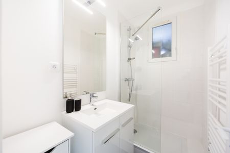 Location Maison 5 pièces 10m² - Photo 5