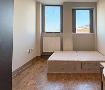 Studio to rent - Photo 6