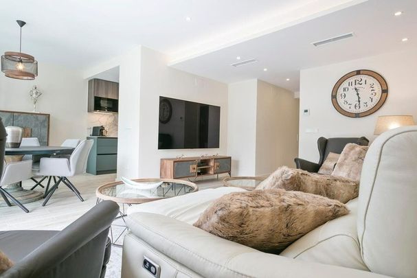 3 room luxury Flat for rent in Sitges, Catalonia - Photo 1