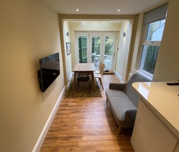 2 bedroom terraced house to rent - Photo 6