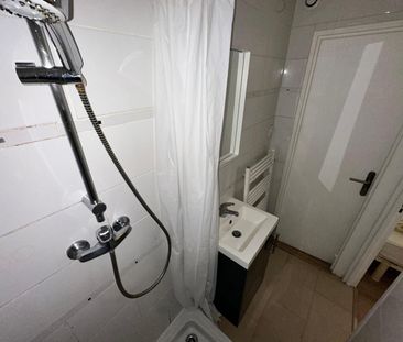 Location Appartement 2 pièces 26m² CLERMONT FERRAND 63000 - Photo 6