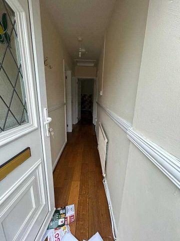 2 bedroom maisonette to rent - Photo 5