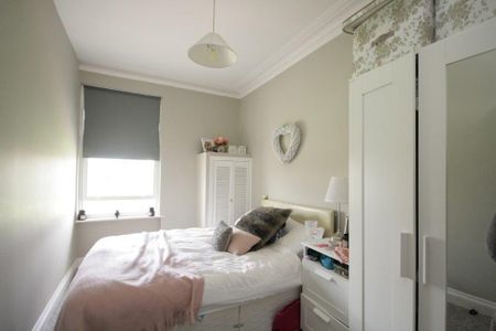 3 bedroom apartment to rent - Photo 5