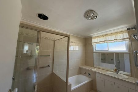 Three Bedroom Home in East Maitland - Photo 3