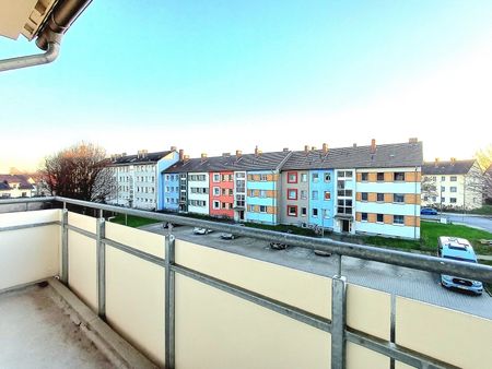 4-Zimmer-Wohnung mit Balkon! - Photo 3