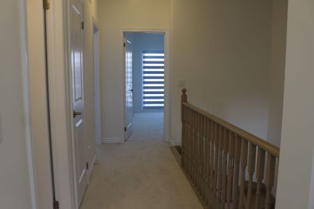 For Lease - 5 Harvey Bunker Crescent, Markham, Ontario - Photo 5