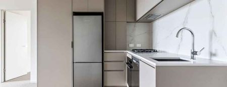 3 Bedroom Apartment - Unfurnished - Photo 2