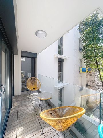 Apartment - Photo 2