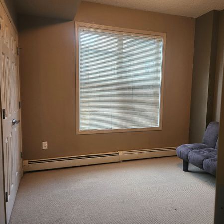 512, 4245 - 139 Avenue, Edmonton, AB **unfurnished - Photo 5