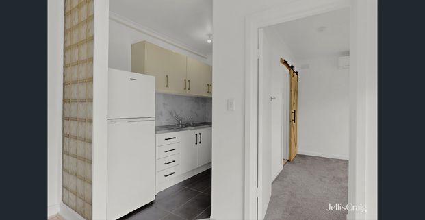 Bright, Stylish & Exceptionally Located - Photo 1