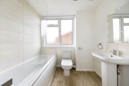 Brickley Lane - Photo 3