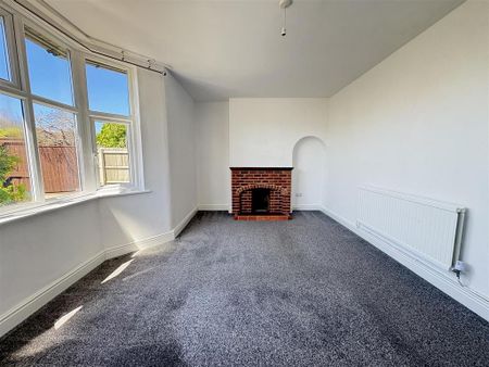 3 bedroom detached house to rent - Photo 3