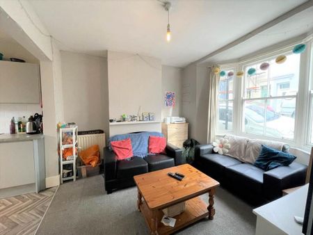 4 bedroom house to rent - Photo 5