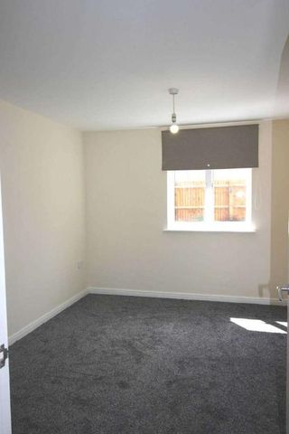 Hermitage Close, Abbey Wood, SE2 - Photo 4