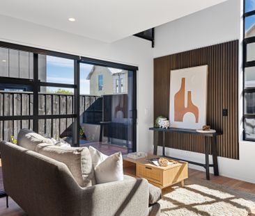 Modern, Low-Maintenance Living in a Prime Location - Photo 5